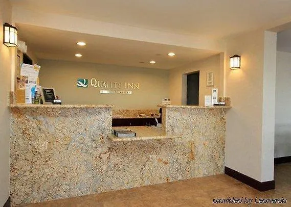 Quality & Suites Phoenix