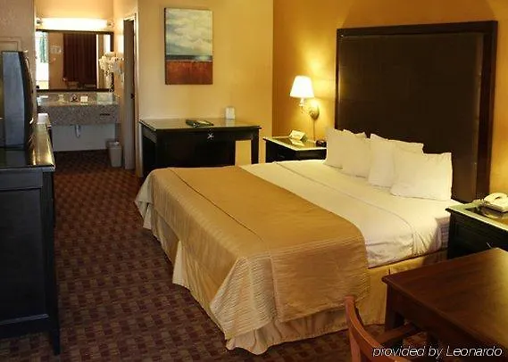 Hotel Quality & Suites 3*