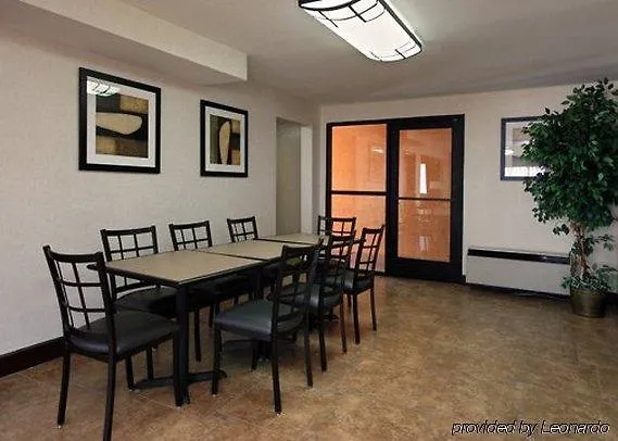 Quality & Suites Phoenix