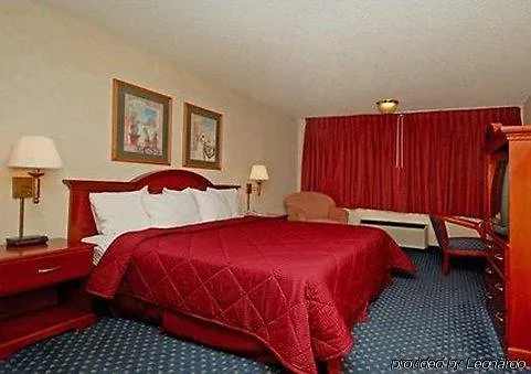 Quality & Suites Phoenix
