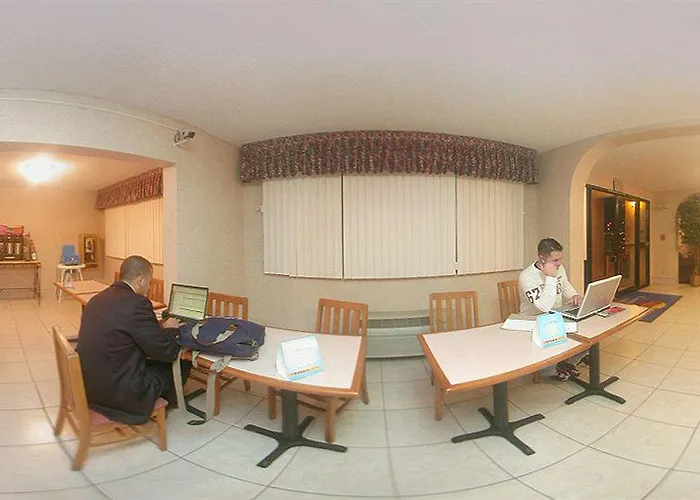 Quality & Suites 3*