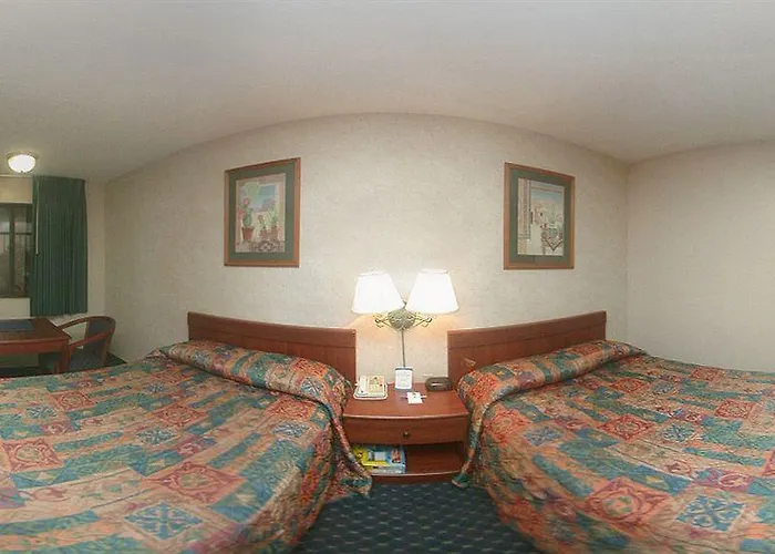 Quality & Suites Hotel